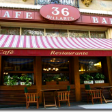 Abrazo simbólico al Bar los 36 Billares Abrazo simbólico al Bar los 36 Billares